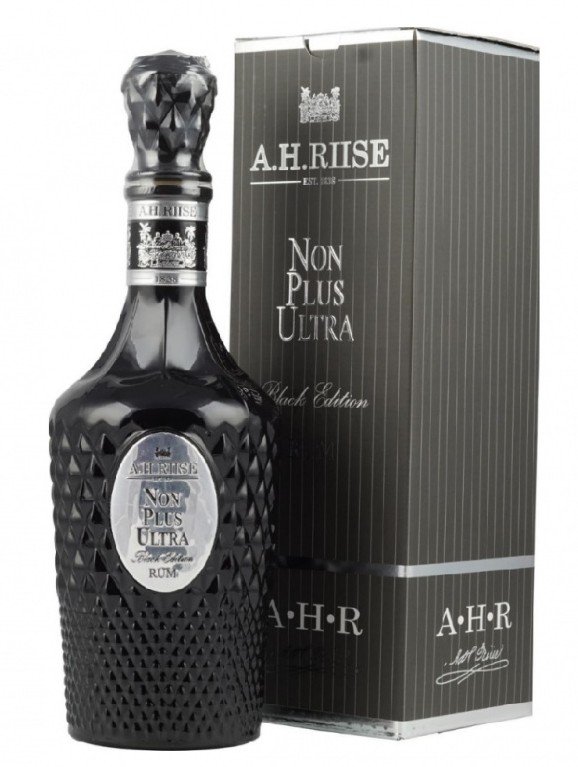 A.H.Riise Non Plus Ultra Black edition 25y 0