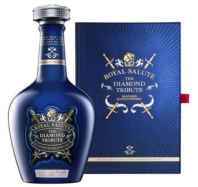 Royal Salute Diamond Tribute 0