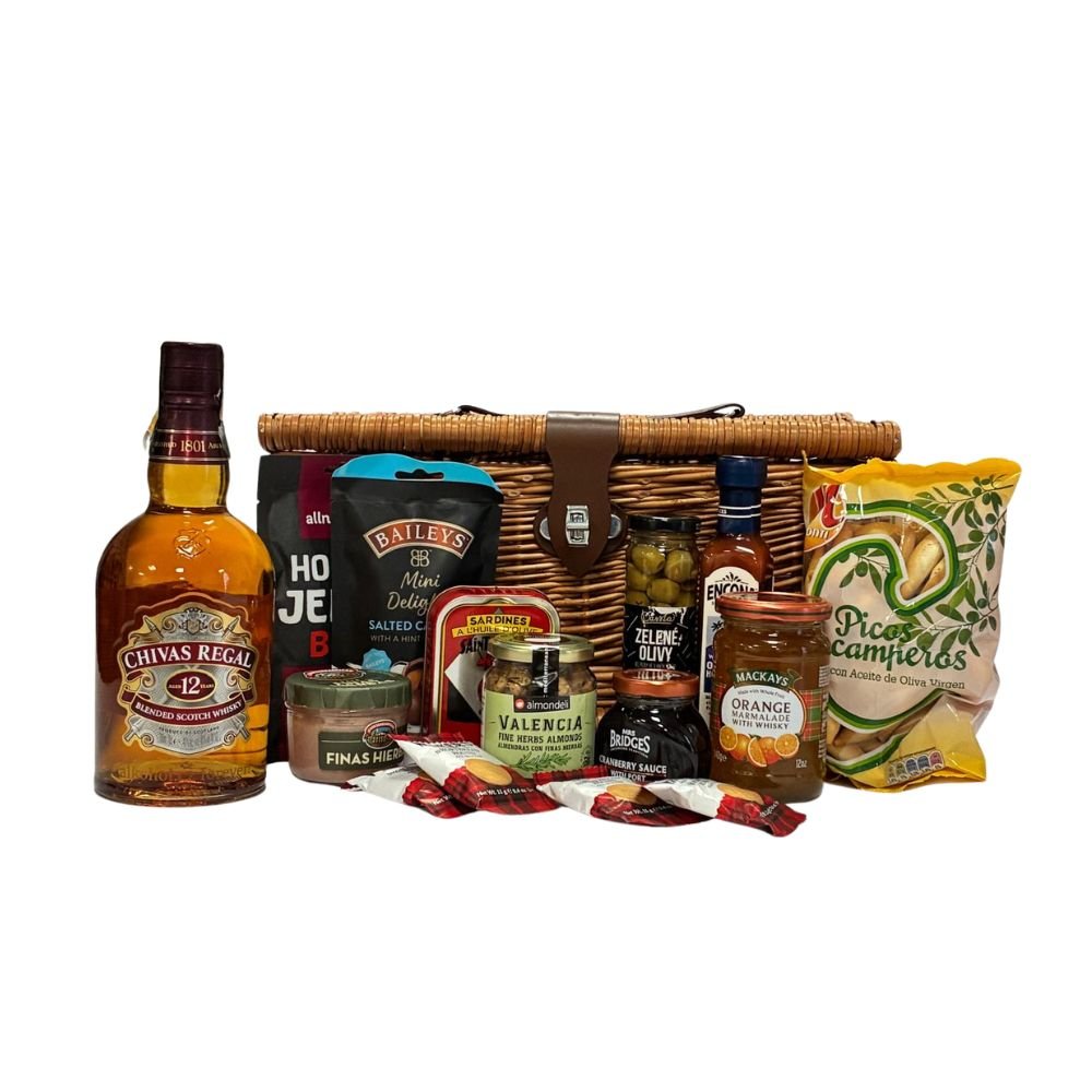 Dárkový Piknikový Koš s Alkoholem - Chivas Regal 12y 0